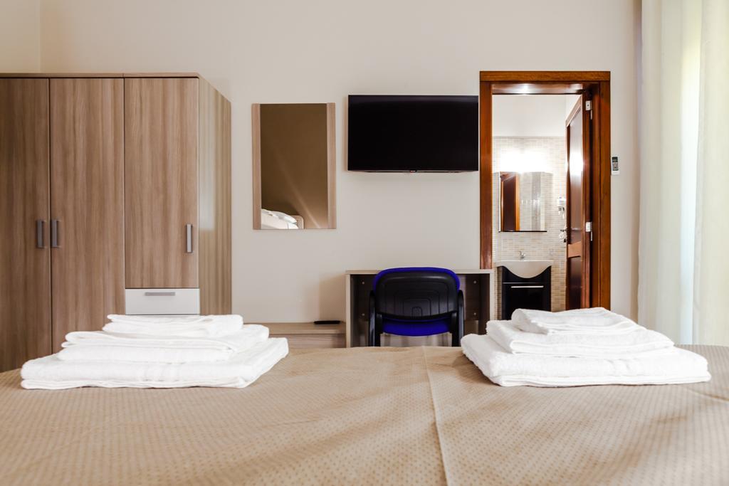 B&B Salento Сан-Чезарио-ди-Лечче Экстерьер фото